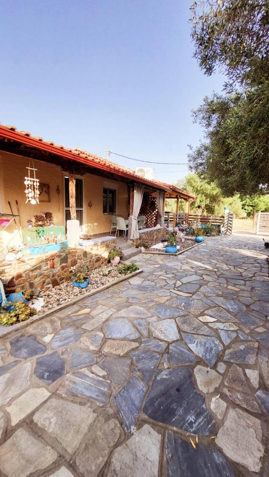 Housebutterfly Apartment Toroni Exterior photo