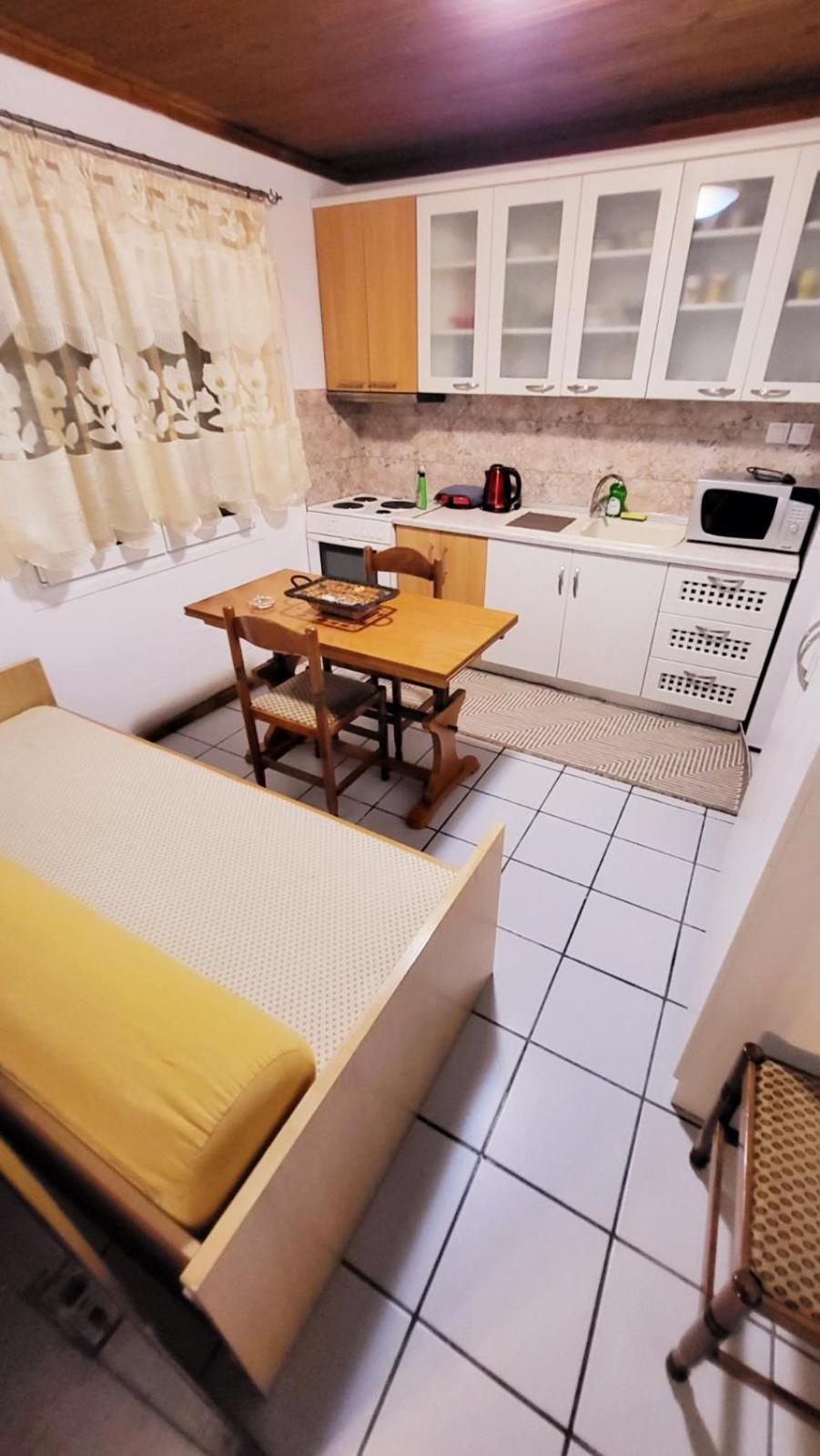 Housebutterfly Apartment Toroni Exterior photo